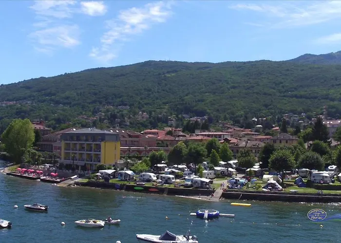 Camping Parisi *
